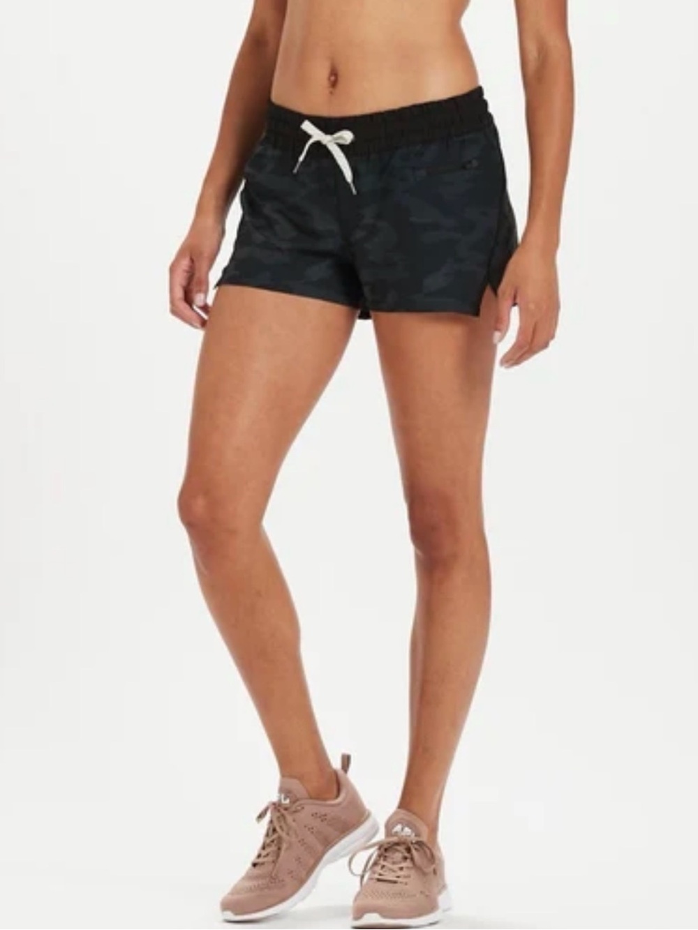 Vuori Women's Clementine Shorts Women’s Small